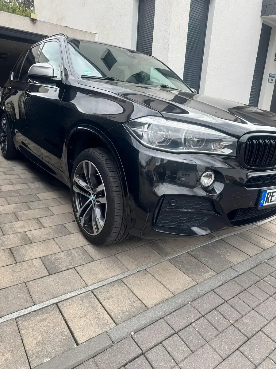 Gebraucht BMW X5 M50 Shadowline 381 PS (280 kW) 2017 Schwarz SUV