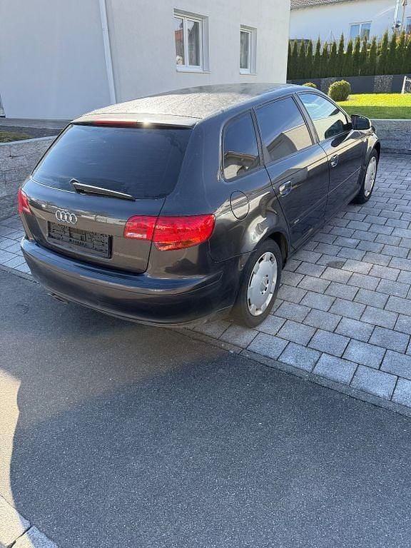 Używany Audi A3 Ambition 170 KM (125 kW) 2006 Szary Hatchback