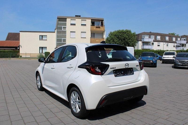 Gebraucht Mazda 2 Center-Line 116 PS (85 kW) 2025 Weiß Kleinwagen