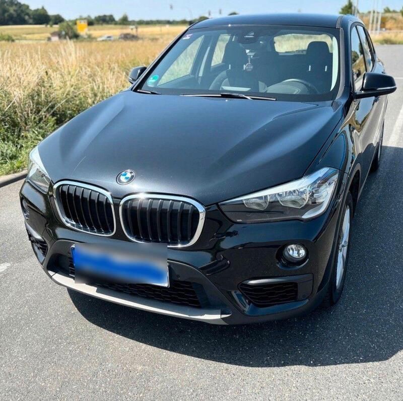 Schwarz Gebraucht 2015 BMW X1 SUV | 15.400 € (Fairer Preis) - Bild 1/4