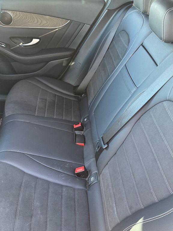 Gebraucht Mercedes GLC200 AMG 197 PS (144 kW) 2021 Schwarz SUV