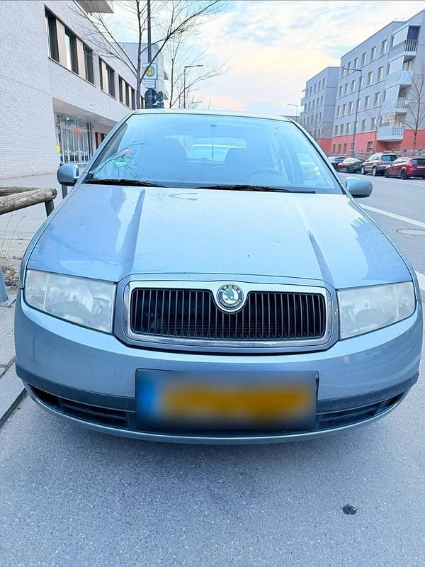 Gebraucht Skoda Fabia 75 PS (55 kW) 2004 Silber Limousine