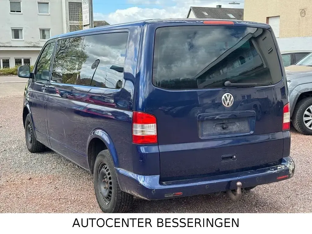 Gebraucht VW Caravelle Comfortline 131 PS (96 kW) 2008 Shadow blue metallic Van