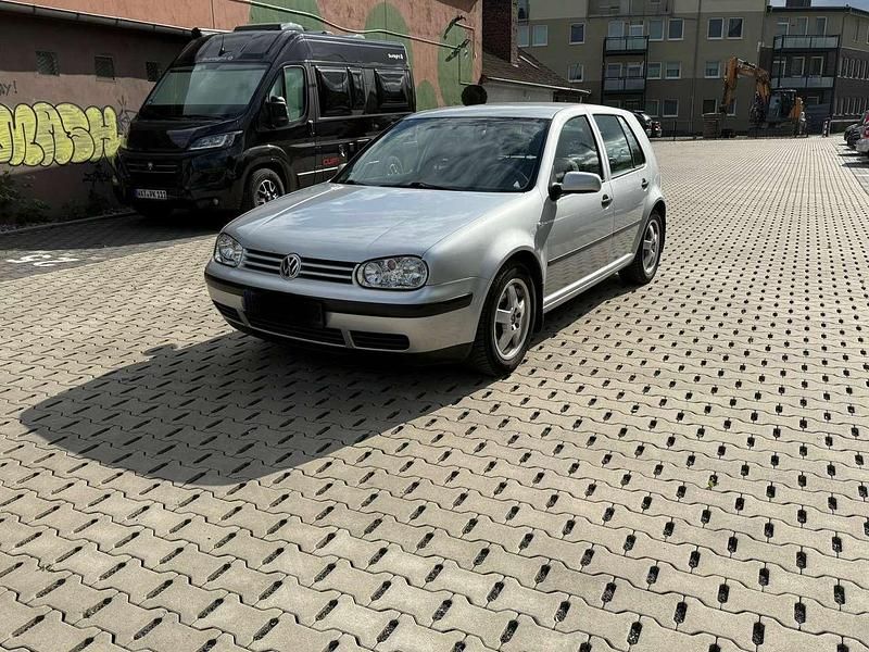 Gebraucht 2000 VW Golf IV Limousine | 1.500 € (Guter Preis) - Bild 1/4