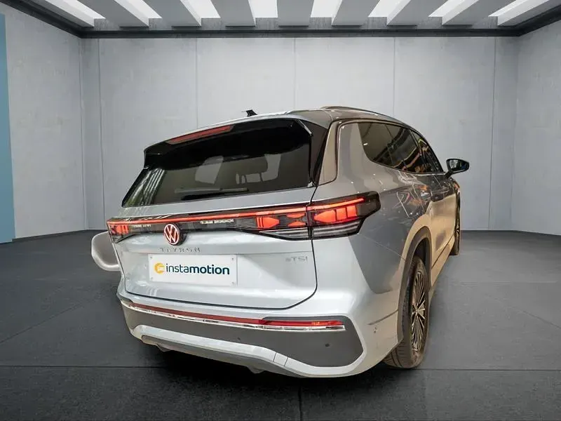 Gebraucht VW Tayron 150 PS (110 kW) 2025 Silber SUV
