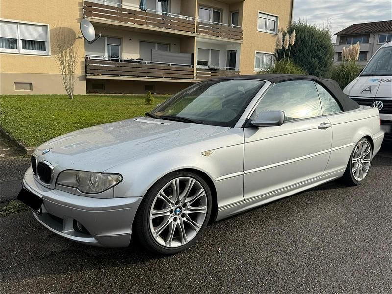 Gebraucht BMW 320 Cabriolet 150 PS (110 kW) 2006 Silber Cabrio