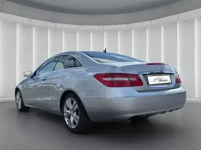 Brugt Mercedes E200 184 HK (135 kW) 2010 Sølv Coupe