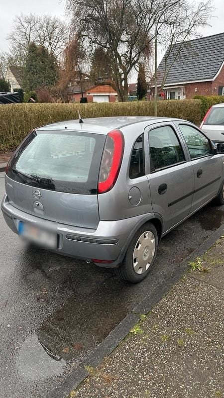 Gebraucht Opel Corsa 75 PS (55 kW) 2004 Andere farben Kleinwagen