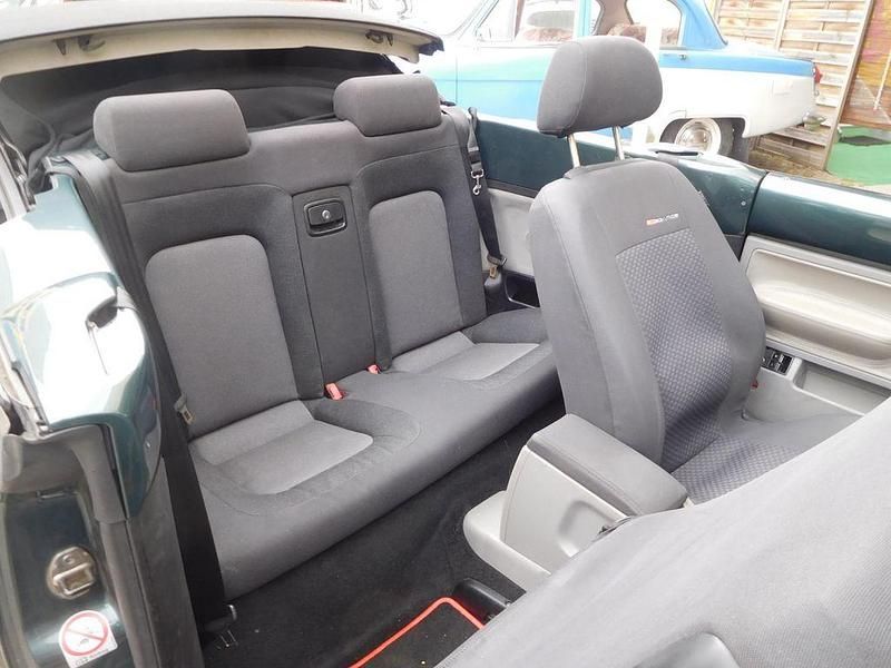 Gebraucht VW New Beetle 75 PS (55 kW) 2004 Kleinwagen