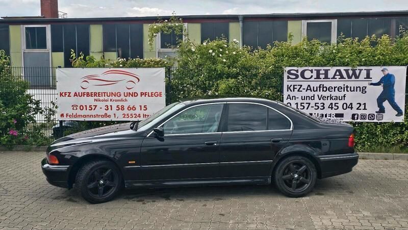 Schwarz Gebraucht 1999 BMW 530 Limousine | 2.200 € (Superpreis) - Bild 1/4