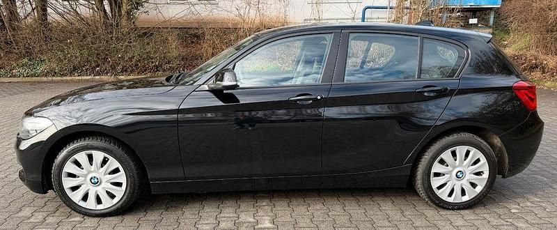 Gebraucht BMW 116 Advantage 109 PS (80 kW) 2016 Schwarz Kleinwagen