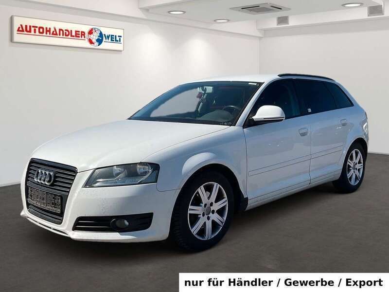 Weiß Gebraucht 2008 Audi A3 Sportback Ambition Limousine | 2.699 € (Superpreis) - Bild 1/3