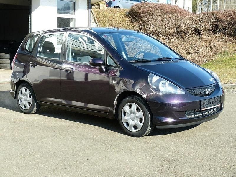Gebraucht Honda Jazz Cool 77 PS (56 kW) 2007 Violet Kleinwagen