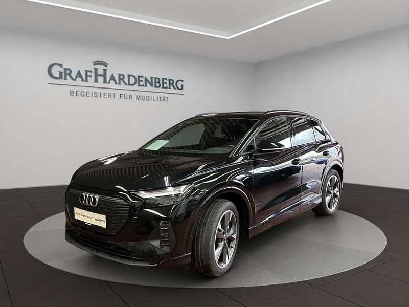 Gebraucht Audi Q4 e-tron Advanced 150 kW (204 PS) 2022 Schwarz SUV