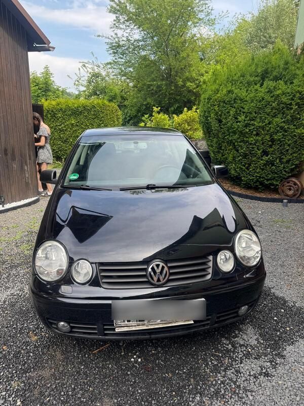 Schwarz Gebraucht 2004 VW Polo Kleinwagen | 400 € (Superpreis) - Bild 1/4