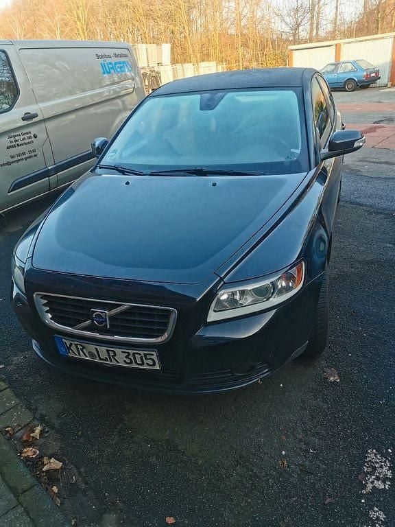 Schwarz Gebraucht 2007 Volvo S40 Limousine | 1.950 € (Fairer Preis) - Bild 1/4