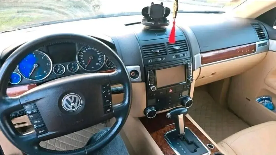 Gebraucht VW Touareg 239 PS (175 kW) 2007 Schwarz SUV
