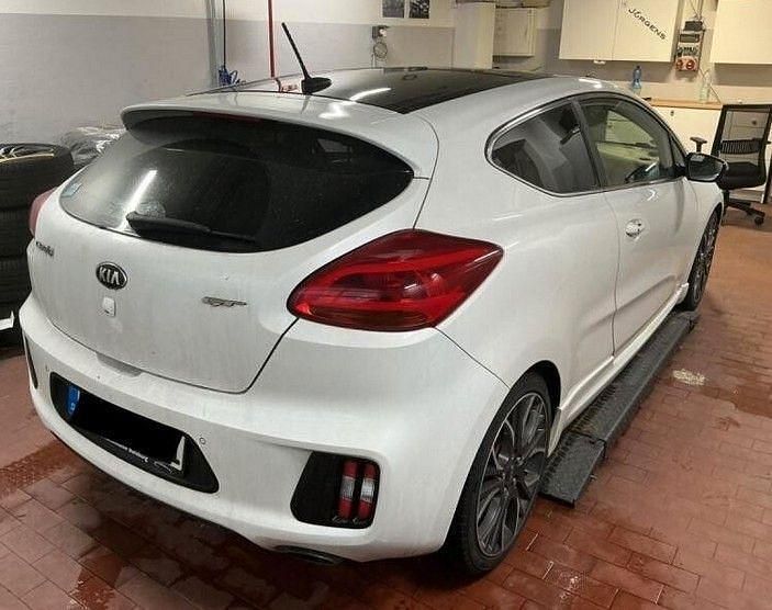 Gebraucht Kia Ceed GT GT-Track 204 PS (150 kW) 2014 Weiß
