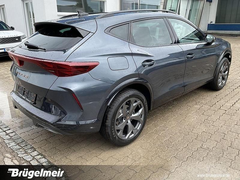 Neu Cupra Formentor 150 PS (110 kW) 2025 Grau SUV