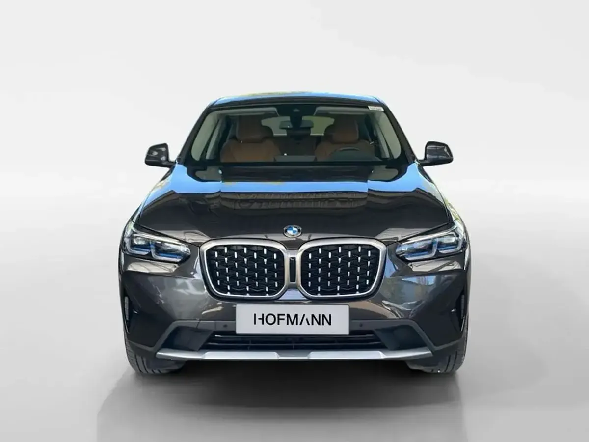 Gebraucht BMW X4 Performance 190 PS (139 kW) 2025 Sophistograu brillanteffekt me SUV