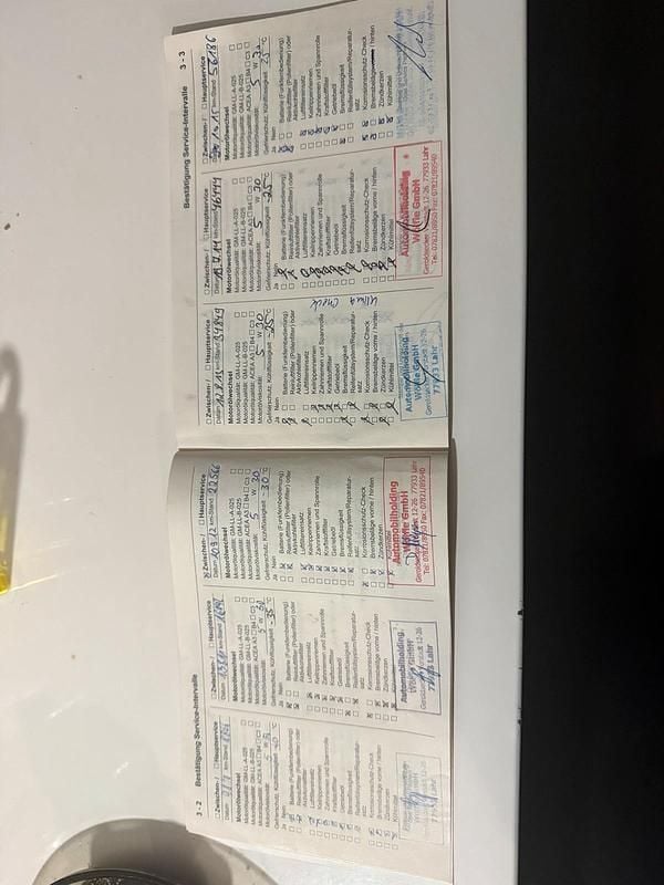 Gebraucht Opel Astra 101 PS (74 kW) 2010 Schwarz Kleinwagen