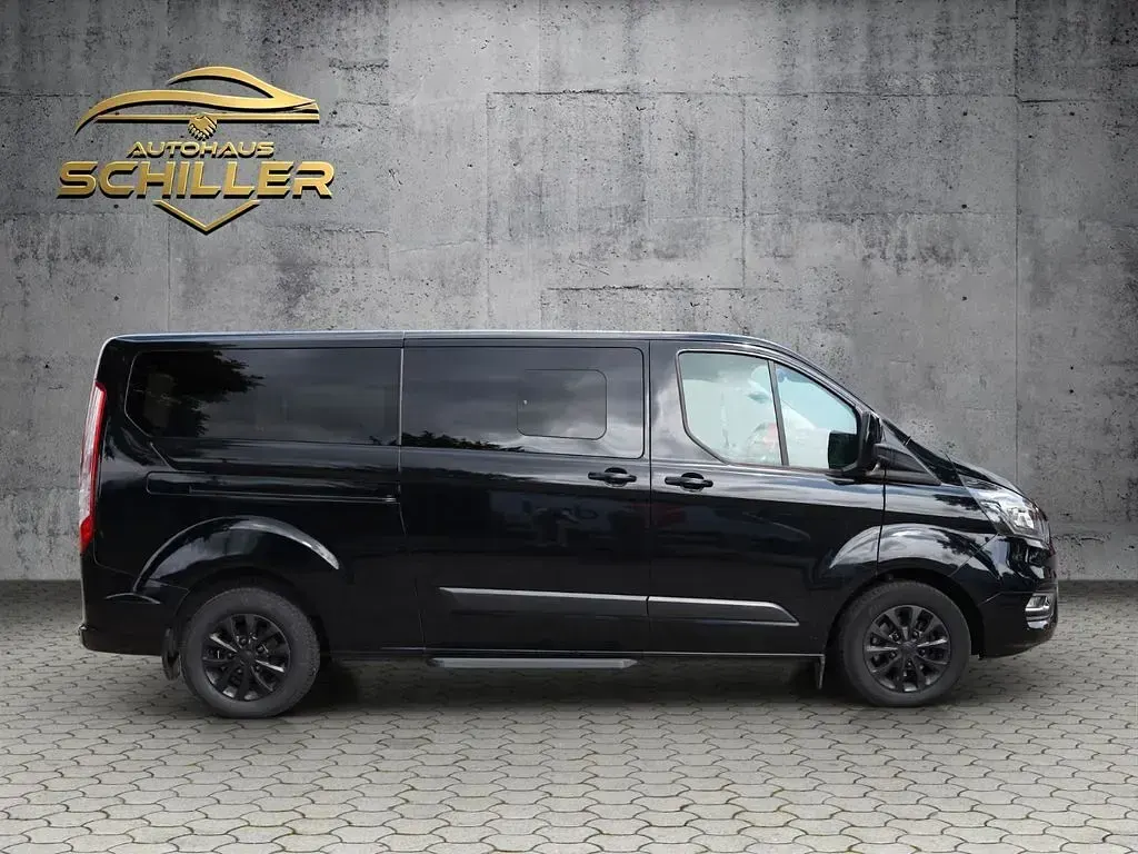 Gebraucht Ford Tourneo Custom 170 PS (125 kW) 2018 Schwarz Van