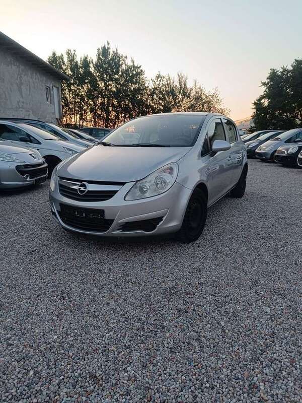 Silber Gebraucht 2008 Opel Corsa Basis Kleinwagen | 2.300 € (Guter Preis) - Bild 1/4
