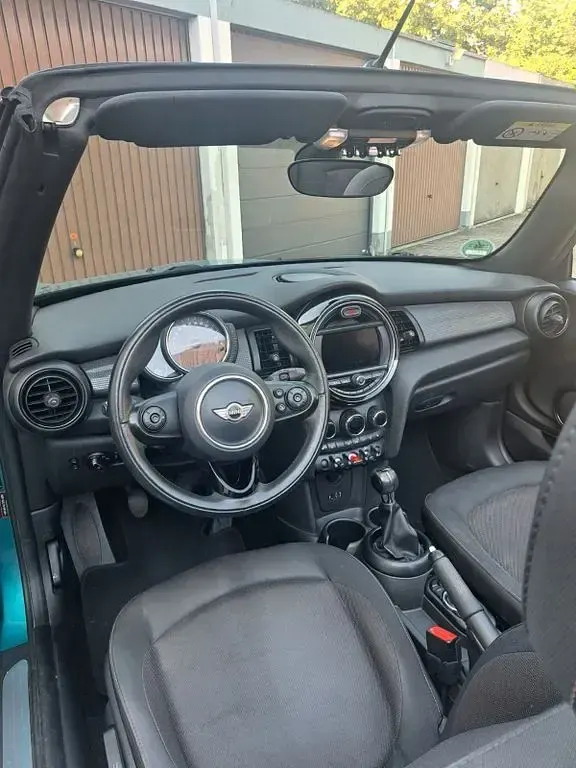 Gebraucht Mini One Cabriolet 102 PS (75 kW) 2017 Blau Cabrio