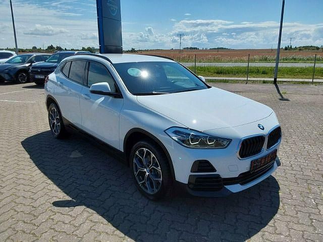 Gebraucht BMW X2 Advantage 136 PS (100 kW) 2022 Alpinweiß SUV
