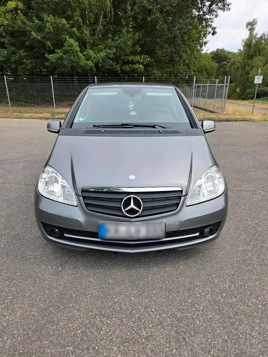 Gebraucht Mercedes A160 82 PS (60 kW) 2011 Braun Kombi
