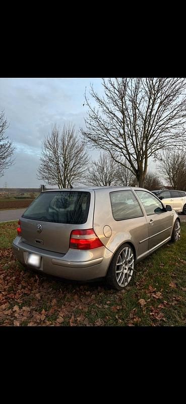 Gebraucht VW Golf IV 75 PS (55 kW) 2003 Silber Kleinwagen