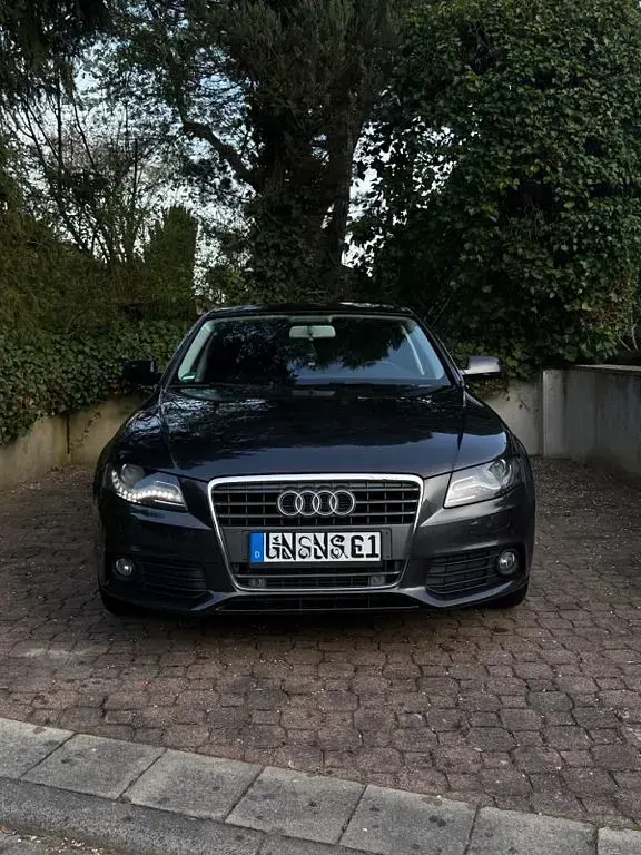 Brugt Audi A4 Ambition 160 HK (117 kW) 2011 Grå Sedan