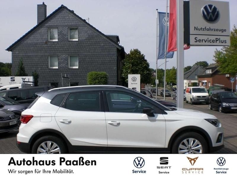 "nevada" weiss Gebraucht 2021 Seat Arona XCELLENCE SUV | 19.950 € (Fairer Preis) - Bild 1/4