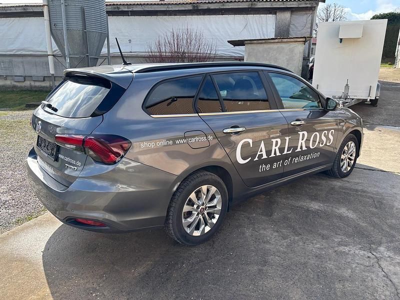 Gebraucht Fiat Tipo Lounge 120 PS (88 kW) 2020 Grau Kombi