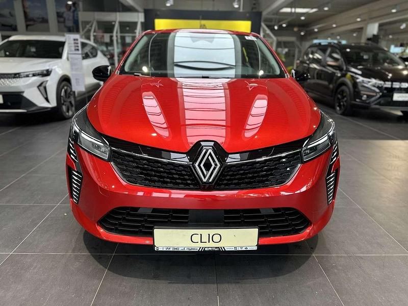 Gebraucht Renault Clio V Evolution 67 PS (49 kW) 2025 Dezirrot metallic Limousine