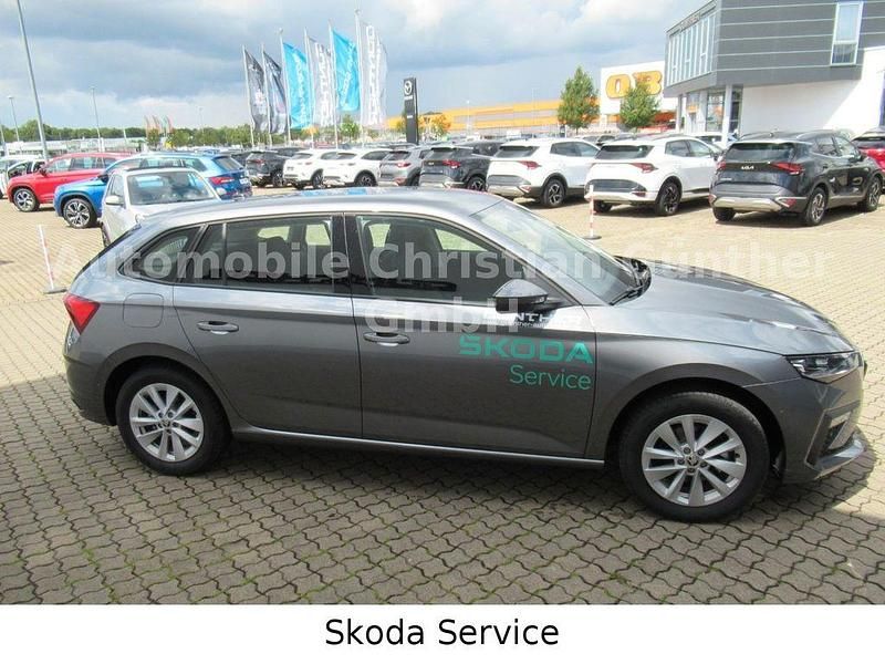Gebraucht Skoda Scala Selection 116 PS (85 kW) 2024 Graphite grau Kleinwagen