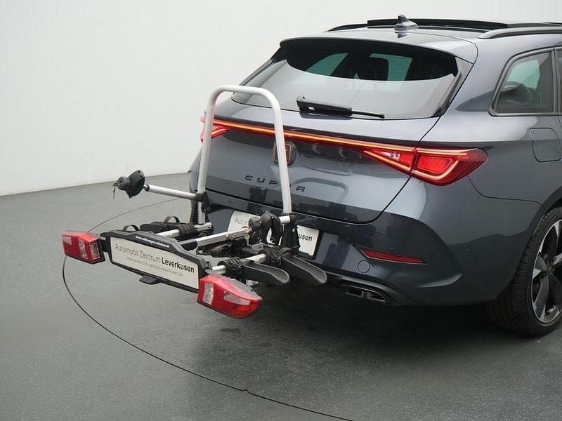 Second-hand Cupra Leon 150 CP (110 kW) 2024 Gri Break