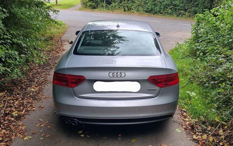 Gebraucht Audi A5 S-Line 190 PS (139 kW) 2015 Silber Coupé