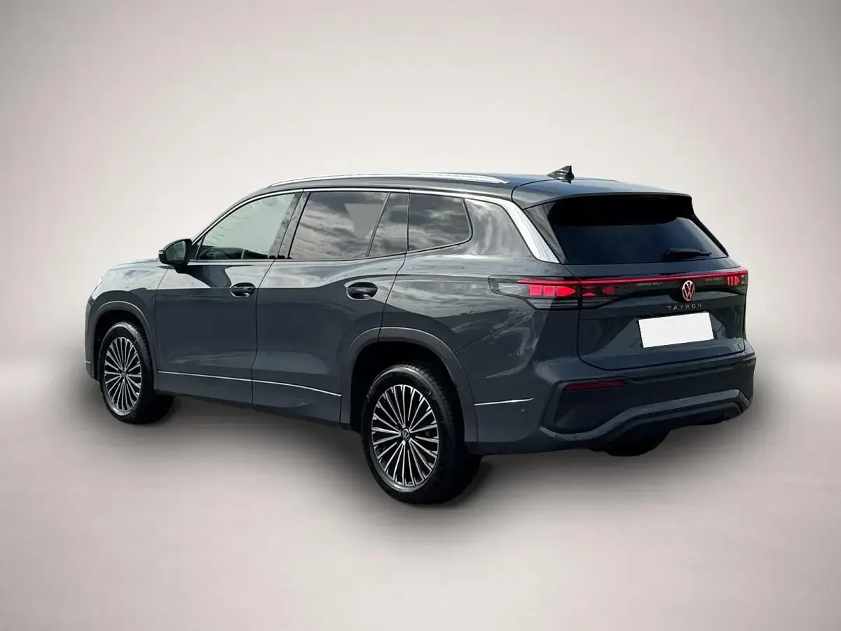 Gebraucht VW Tayron Life 150 PS (110 kW) 2025 Manufacturer SUV