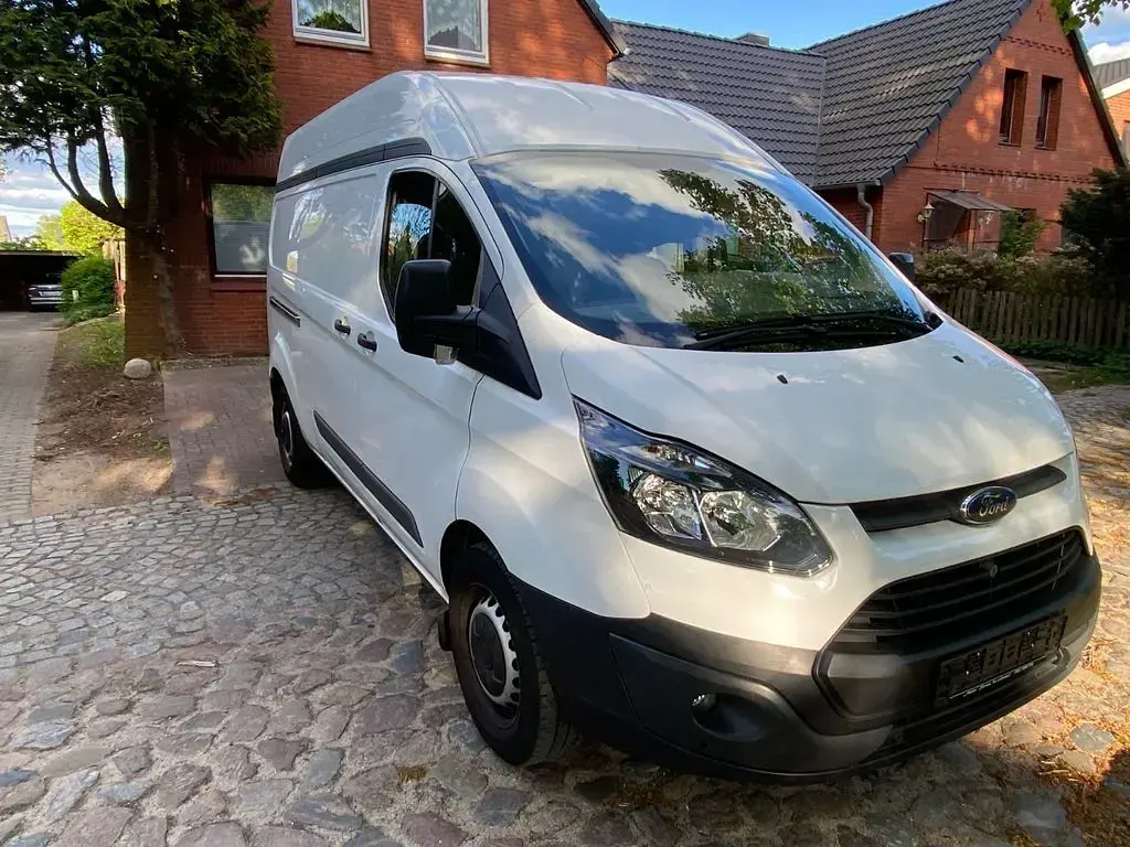 Gebraucht Ford Transit Custom 125 PS (91 kW) 2016 Weiß Limousine