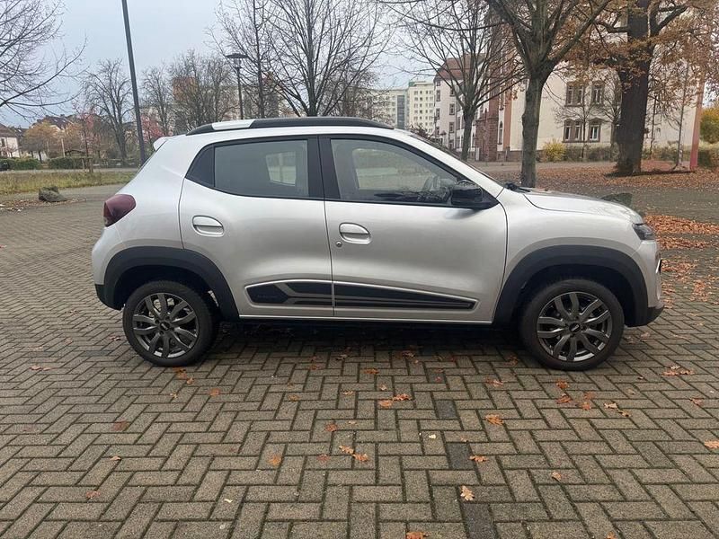 Gebraucht Dacia Spring Comfort Plus 33 kW (45 PS) 2022 Silber Kleinwagen