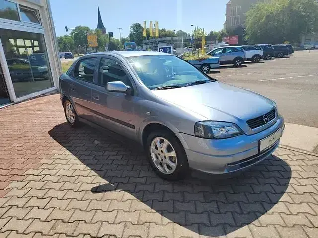 Gebraucht Opel Astra Njoy 84 PS (61 kW) 2003 Blau Limousine