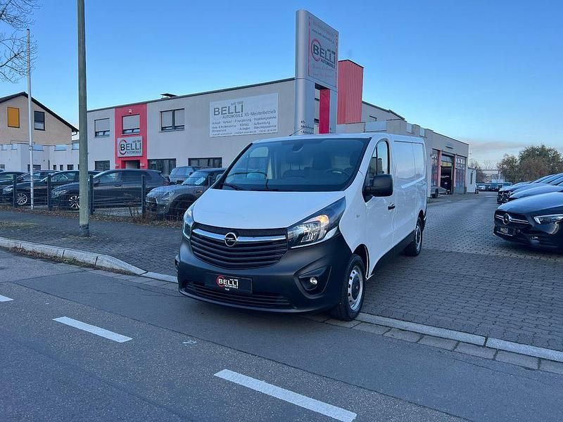 Weiß Gebraucht 2019 Opel Vivaro Van | 12.950 € (Superpreis) - Bild 1/4