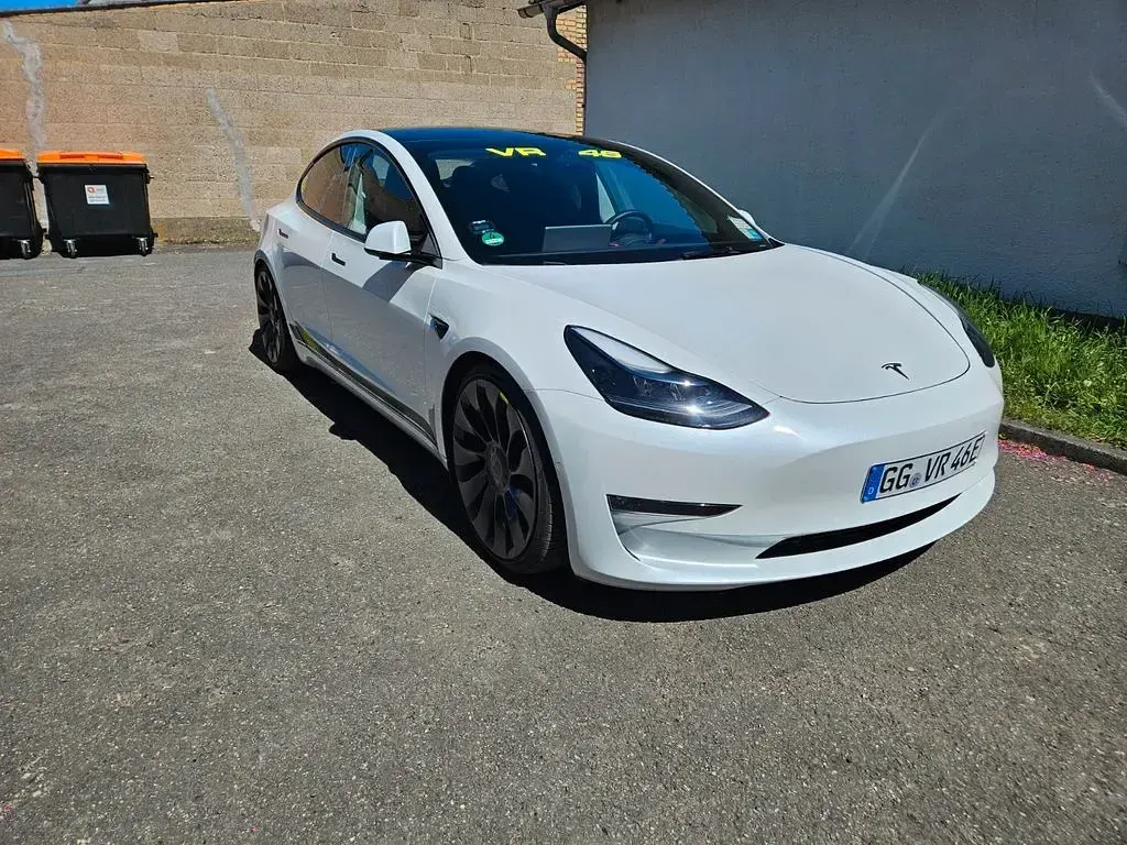 Usado Tesla Model 3 377 kW (513 HP) 2021 Branco Sedan