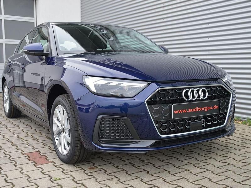Gebraucht Audi A1 Sportback Advanced Plus 95 PS (69 kW) 2022 Andere farbe Kleinwagen
