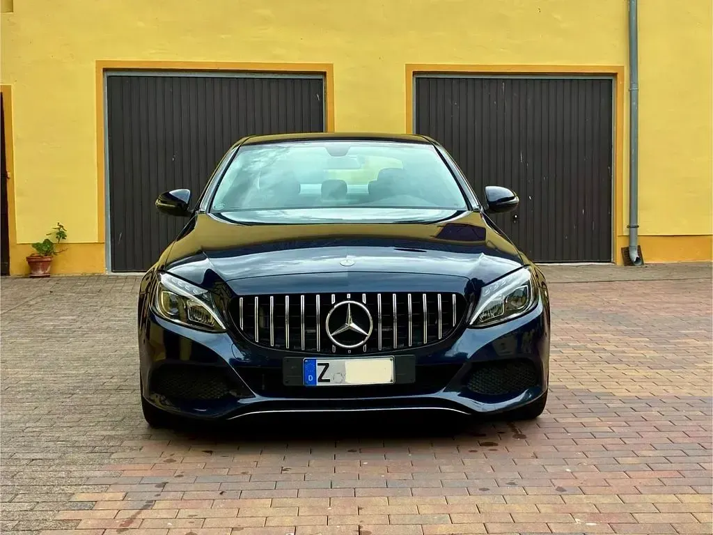 Gebraucht Mercedes C400 333 PS (244 kW) 2015 Blau Limousine
