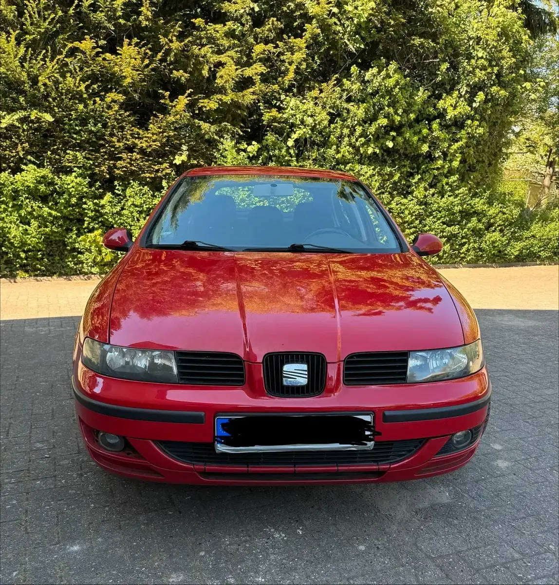 Occasion Seat Leon 105 ch (77 kW) 2005 Rouge Citadine