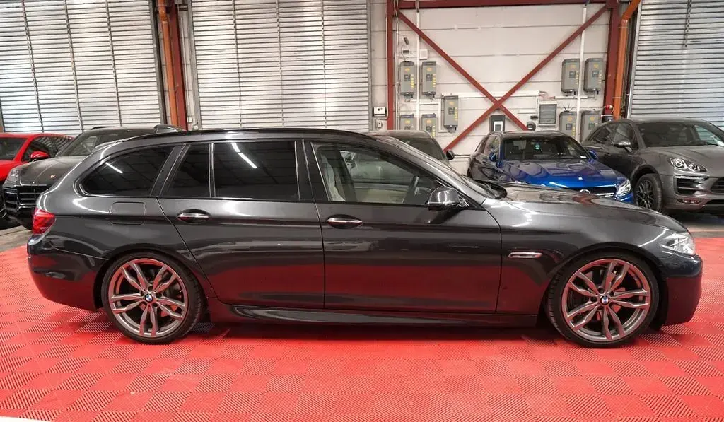 Gebraucht BMW 535 M Sport 313 PS (230 kW) 2014 Grau Kombi