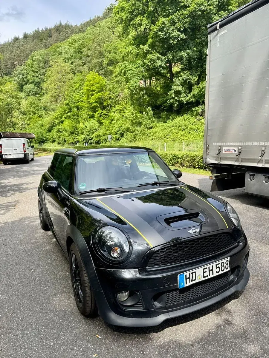 Gebraucht Mini John Cooper Works Sport 184 PS (135 kW) 2011 Schwarz Kleinwagen
