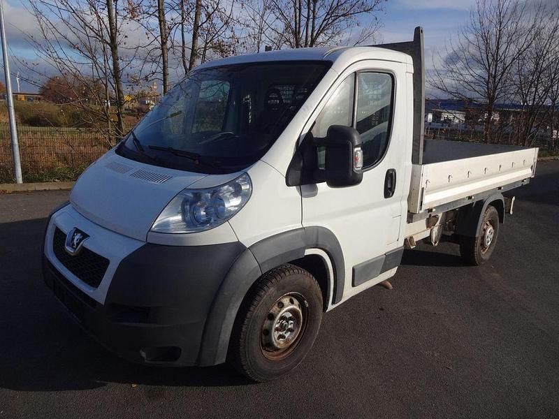 Gebraucht Peugeot Boxer 131 PS (96 kW) 2012 Weiß Van
